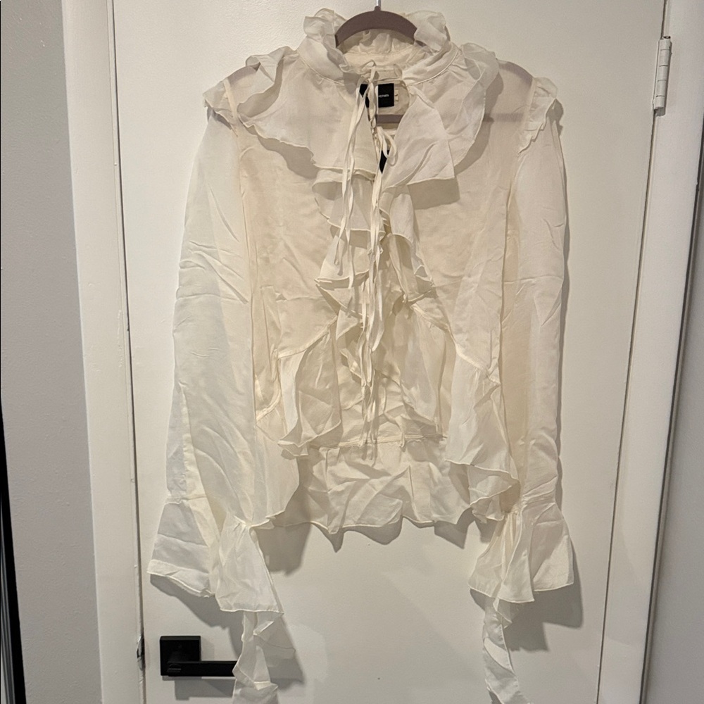 Innovate Denim ruffle top